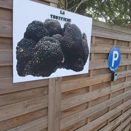 Maison De La Truffiere Ferienhaus